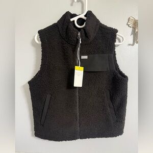 Figs On Shift High Pile Black Vest